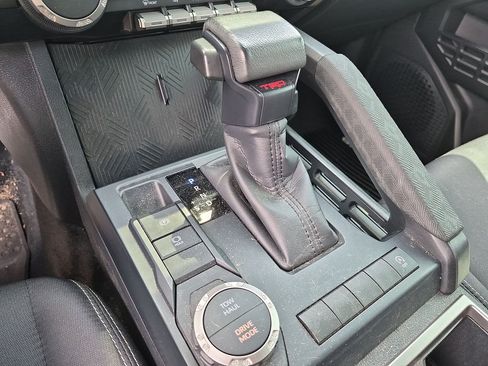 Used 2025 Toyota Tacoma TRD Sport RWD image 27