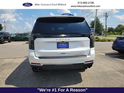 Used 2025 Chevrolet Tahoe Premier AWD/4WD image 4