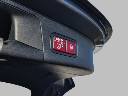 Certified 2026 Mercedes-Benz GLA 250 image 9