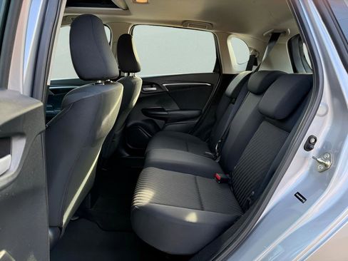 Used 2019 Honda Fit EX image 29