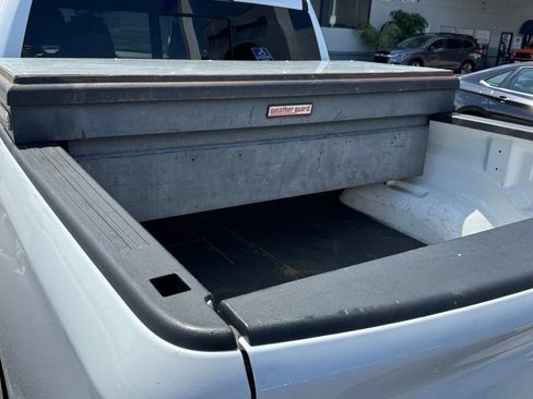 Used 2021 RAM 1500 Big Horn RWD image 7