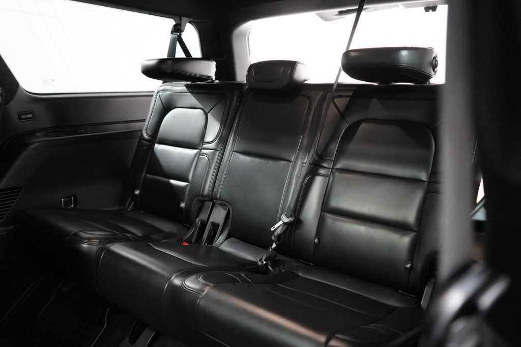 Used 2021 Lincoln Navigator L Reserve AWD/4WD image 21