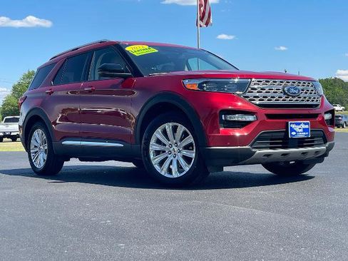Certified 2022 Ford Explorer Limited w/ Equipment Group 301A RWD image 3