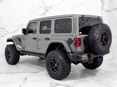 Used 2020 Jeep Wrangler Unlimited Rubicon AWD/4WD image 10