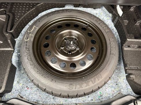 Used 2023 Ford Escape ST-Line Elite image 31