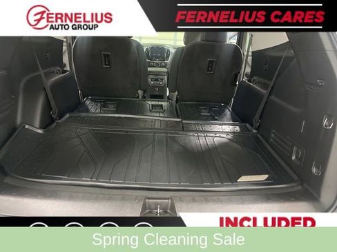 Used 2021 Chevrolet Traverse LT FWD image 21