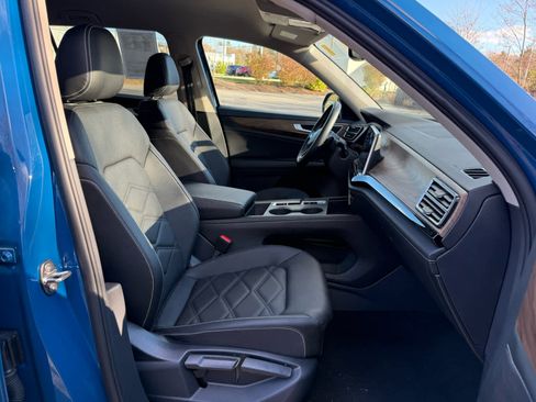 Used 2025 Volkswagen Atlas SE image 10