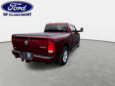 Used 2021 RAM 1500 Express AWD/4WD image 7