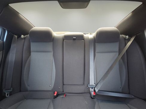 Used 2016 Dodge Charger SE image 13