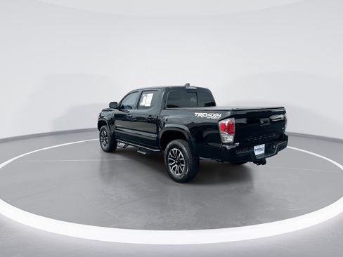 Used 2021 Toyota Tacoma TRD Sport AWD/4WD image 7