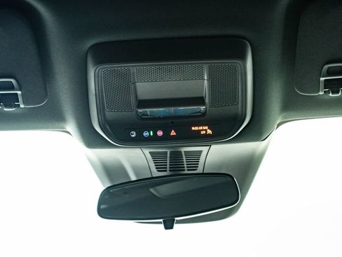 Used 2024 Honda Prologue EX image 39