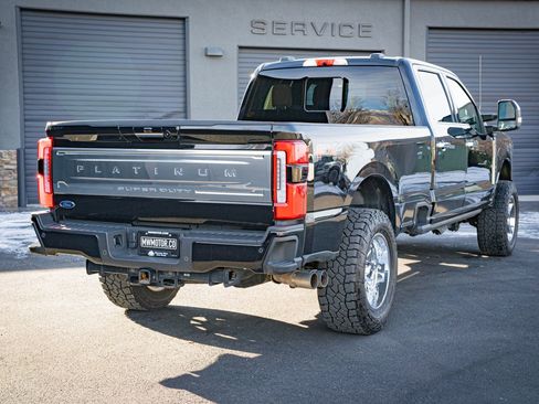 Used 2023 Ford F350 Platinum image 7