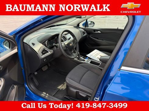 Used 2016 Chevrolet Cruze LT FWD image 21