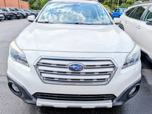 Used 2016 Subaru Outback 2.5i Limited AWD/4WD image 2