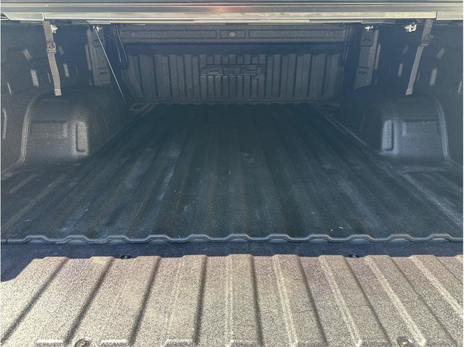 Used 2021 GMC Sierra 1500 AT4 w/ AT4 Value Package AWD/4WD image 15