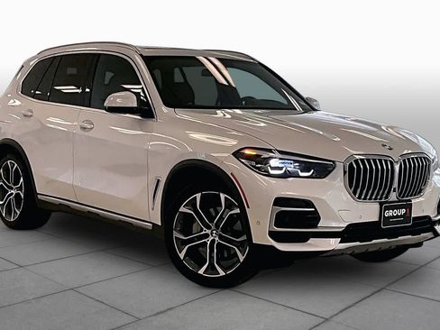 Used 2023 BMW X5 sDrive40i w/ Premium Package RWD image 2