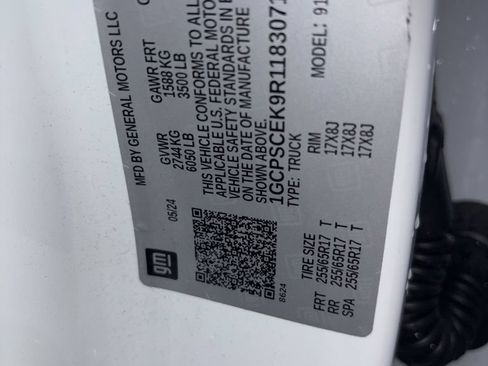 Used 2024 Chevrolet Colorado LT w/ LT Convenience Package RWD image 38