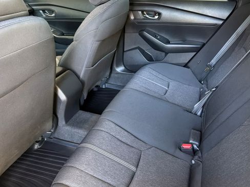 Used 2023 Honda Accord Sport image 4