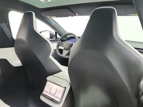 Used 2025 Tesla Model S Plaid image 26