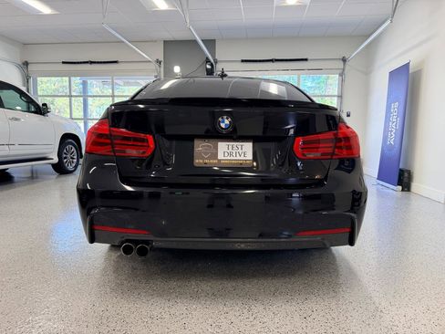 Used 2017 BMW 330i Sedan RWD image 7
