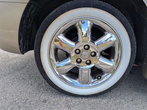 Used 2004 Chrysler PT Cruiser Limited image 33