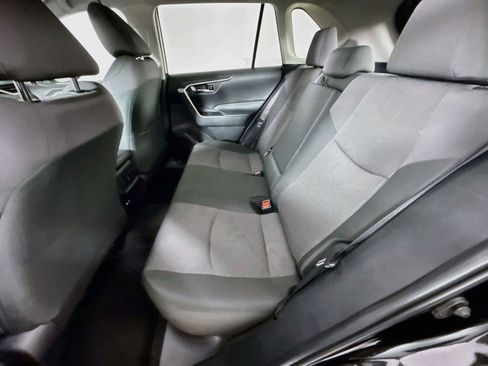 Used 2024 Toyota RAV4 XLE FWD image 11
