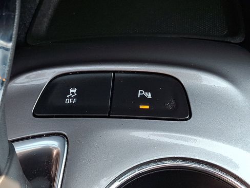 Used 2024 Chevrolet Malibu LT FWD image 24