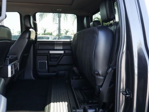 Used 2019 Ford F250 Lariat w/ Lariat Ultimate Package image 48