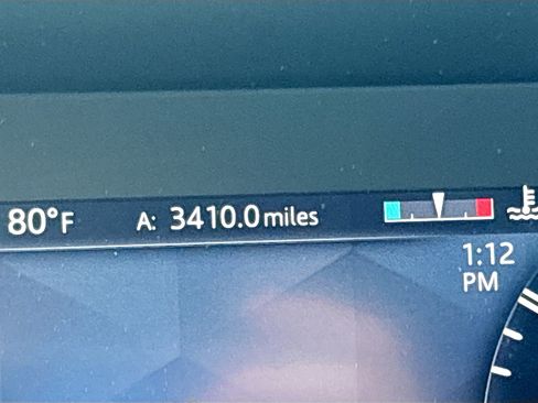 Used 2023 Land Rover Defender 110 X-Dynamic SE image 41