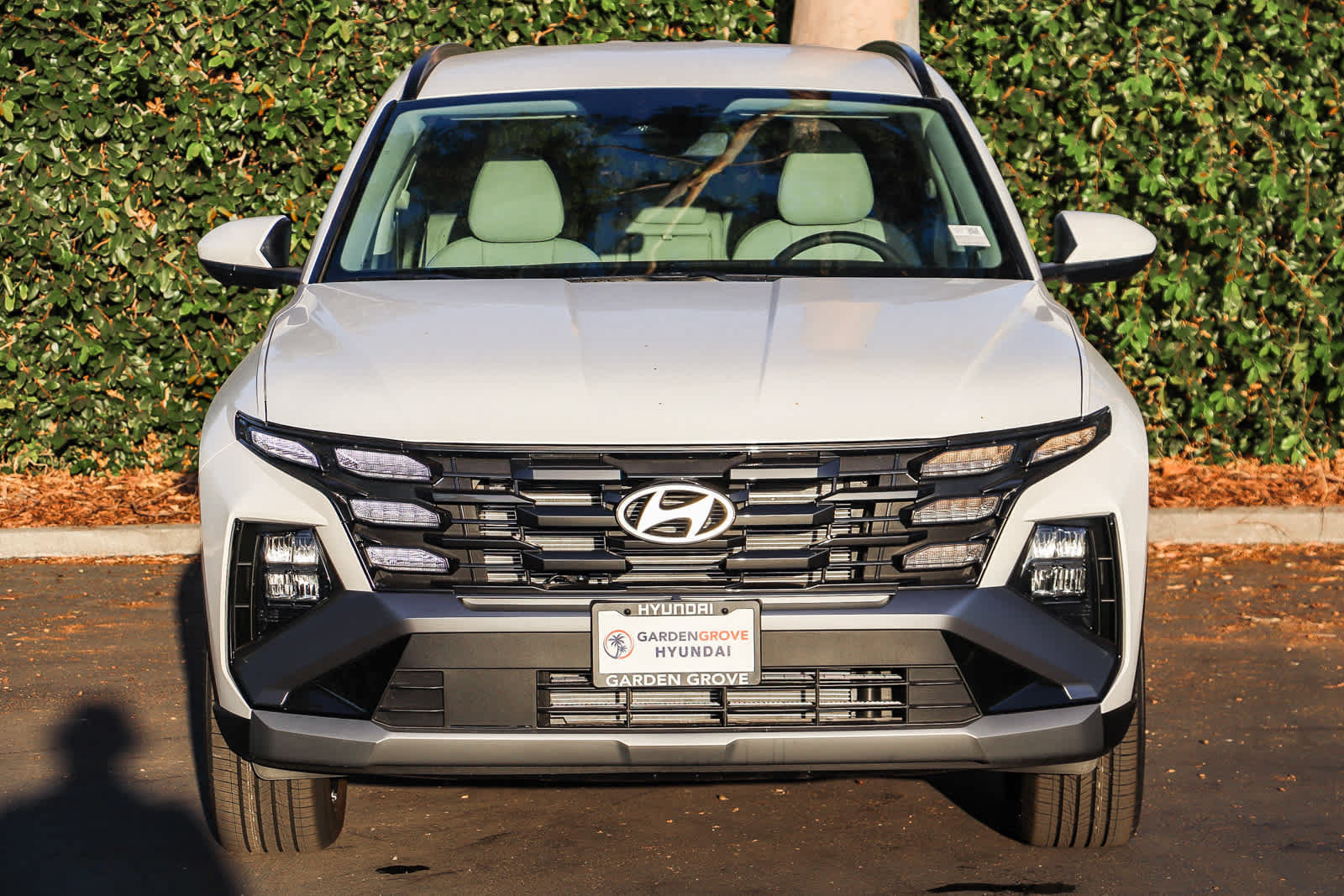 New 2026 Hyundai Tucson SEL Plus FWD image 2