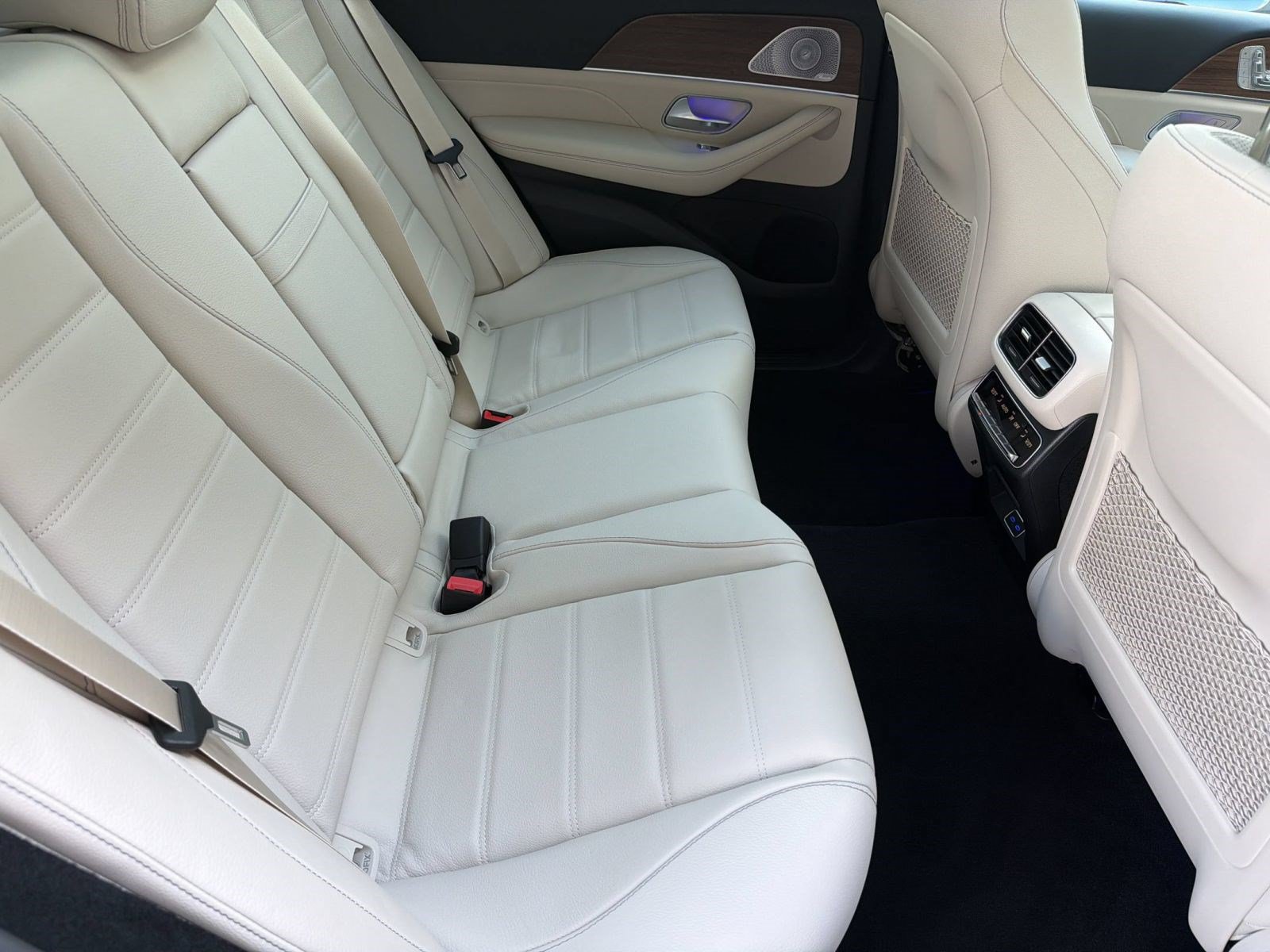 Used 2026 Mercedes-Benz GLE 450 4MATIC image 33