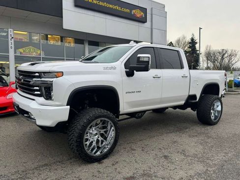 Used 2020 Chevrolet Silverado 2500 High Country w/ Z71 Off-Road Package image 29