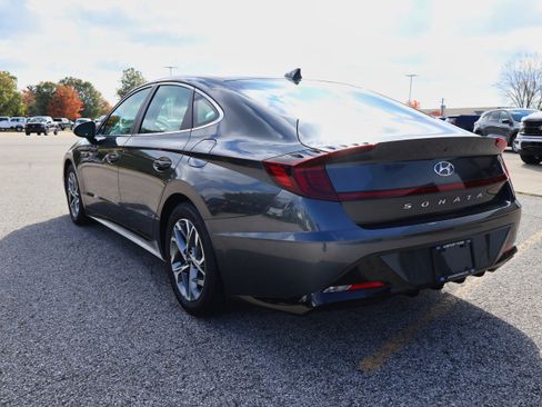 Used 2022 Hyundai Sonata SEL image 3
