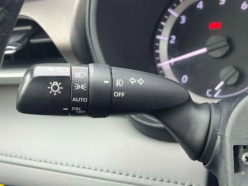 Certified 2023 Toyota Highlander LE image 27