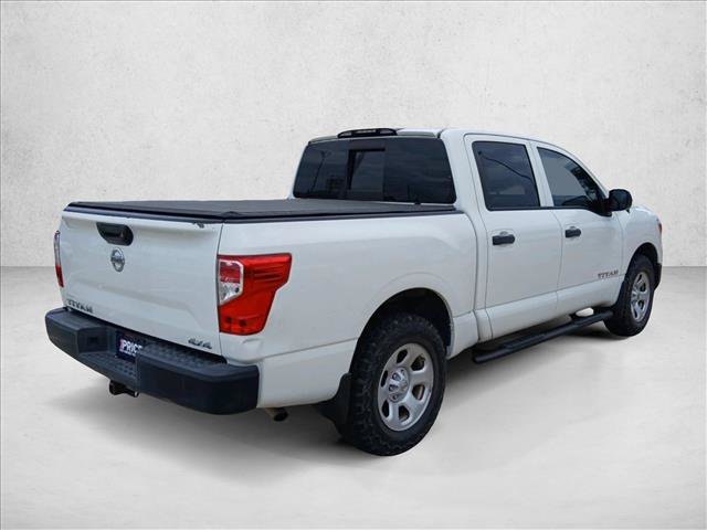 Used 2017 Nissan Titan S AWD/4WD image 5