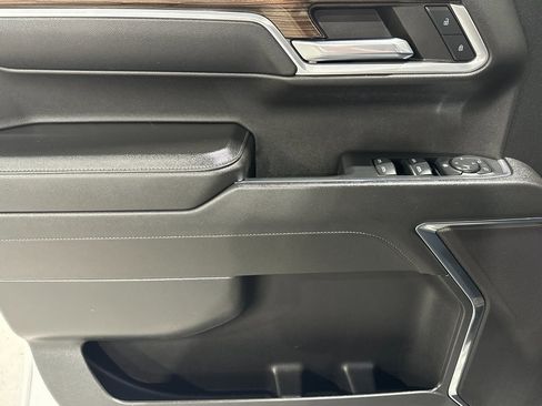 Used 2023 Chevrolet Silverado 1500 LT w/ Protection Package image 17