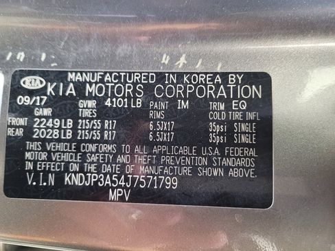 Used 2018 Kia Soul + FWD image 33