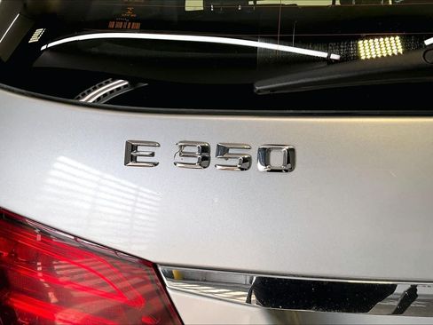 Used 2016 Mercedes-Benz E 350 4MATIC Wagon image 33