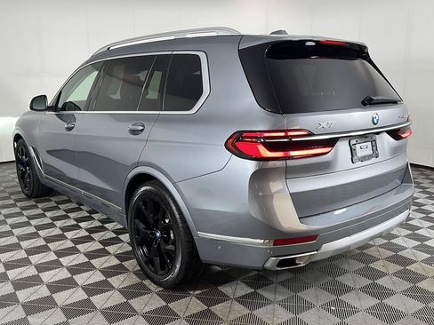 Used 2024 BMW X7 xDrive40i w/ Premium Package AWD/4WD image 20