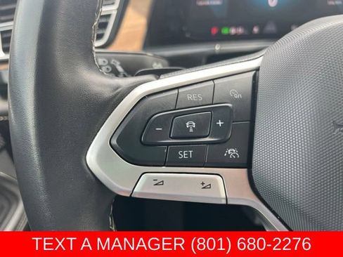 Used 2024 Volkswagen Atlas SE AWD/4WD image 26