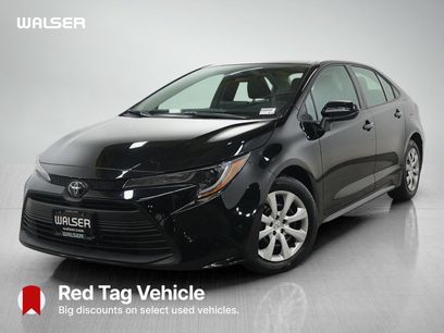 Used 2025 Toyota Corolla LE