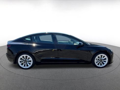 Used 2023 Tesla Model 3 Standard Range RWD image 9
