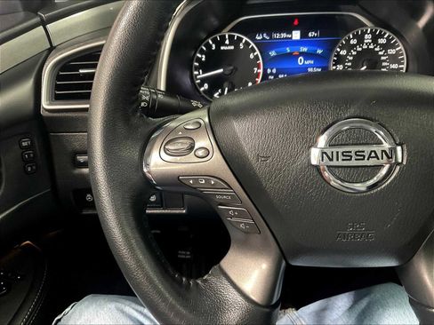 Used 2021 Nissan Murano SL w/ SL Moonroof Package image 23