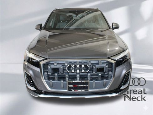 Certified 2025 Audi Q7 2.0T Premium w/ Convenience Package image 22