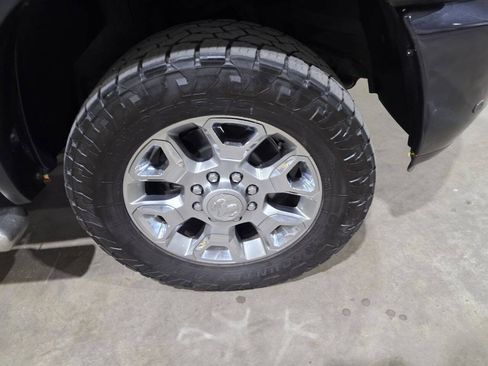 Used 2016 RAM 3500 Laramie Longhorn AWD/4WD image 23
