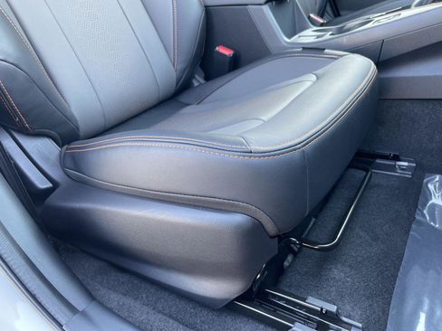 Used 2026 Subaru Crosstrek 2.5i Limited image 3