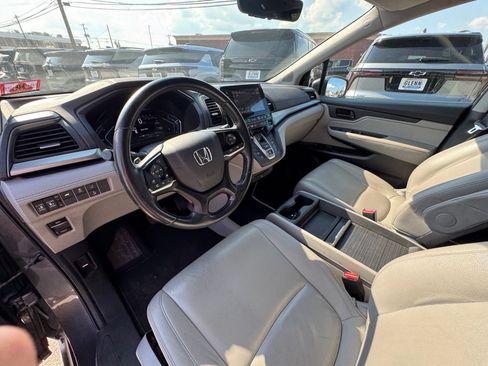 Used 2018 Honda Odyssey EX-L image 15