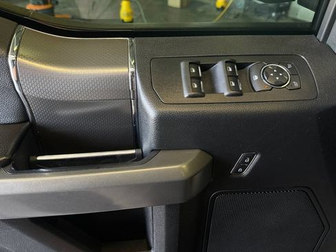 Used 2017 Ford F150 XLT w/ Equipment Group 302A Luxury AWD/4WD image 27