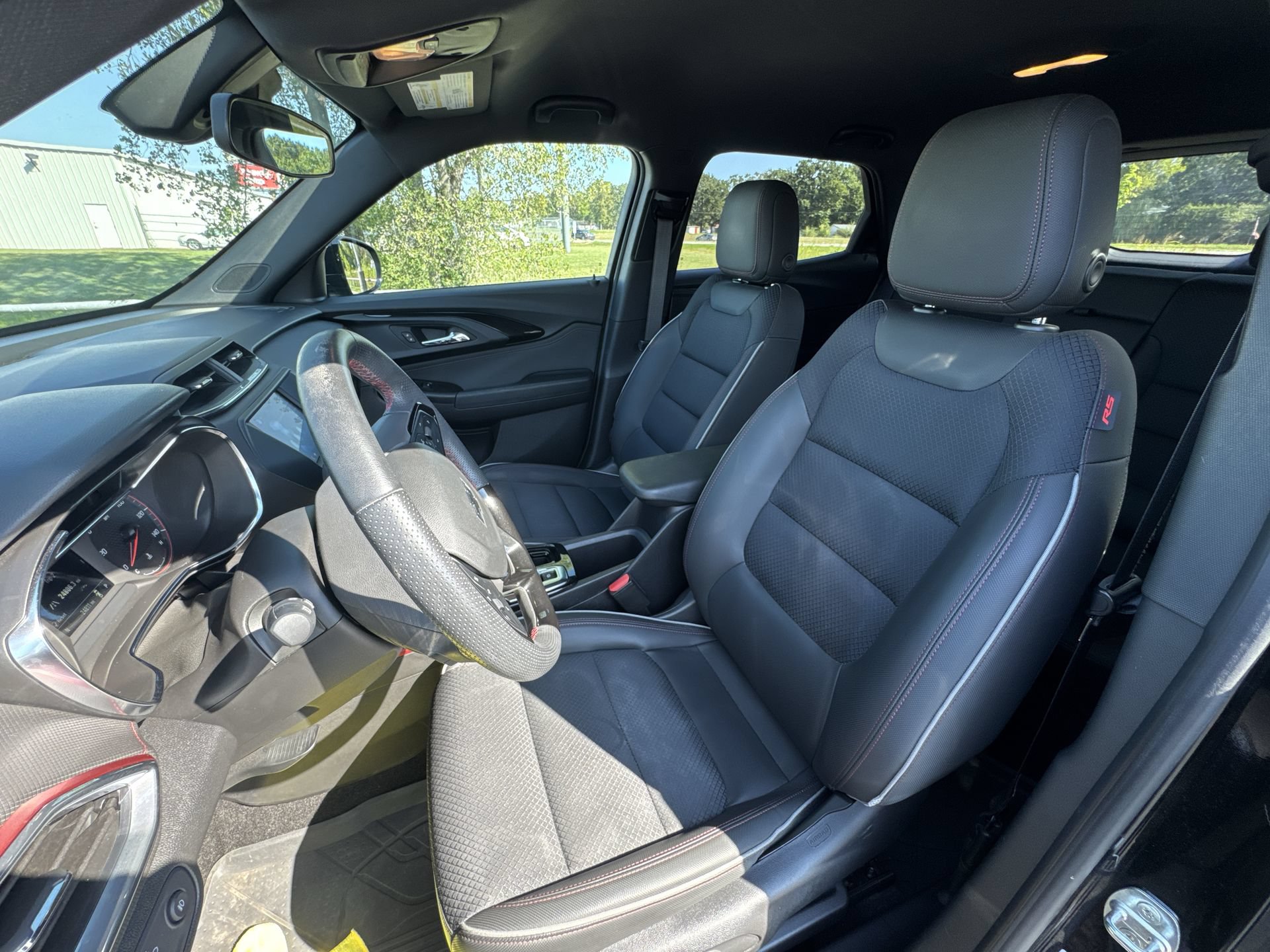 Certified 2021 Chevrolet TrailBlazer RS w/ Driver Confidence Package FWD image 11