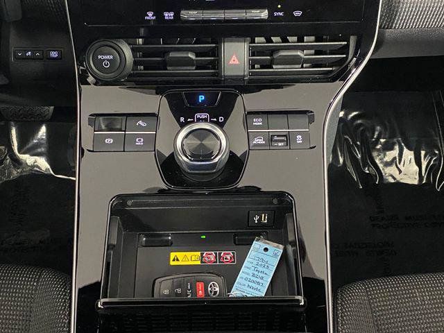 Used 2023 Toyota bZ4X AWD w/ Weather Package image 16